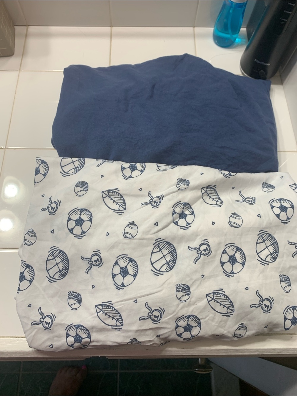 Navy Blue & White Sports Print crib sheets